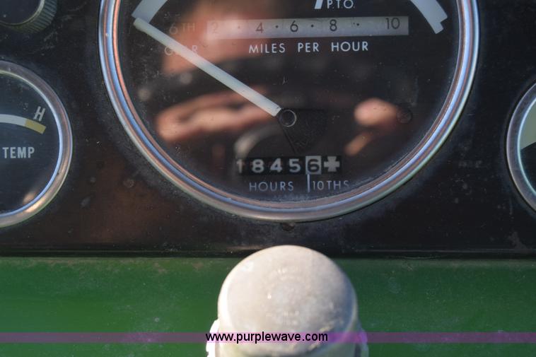 image for item K4787 John Deere 3010 tractor