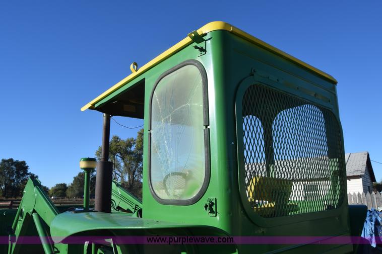 image for item K4787 John Deere 3010 tractor