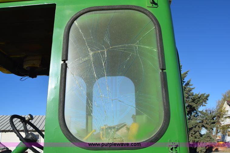 image for item K4787 John Deere 3010 tractor