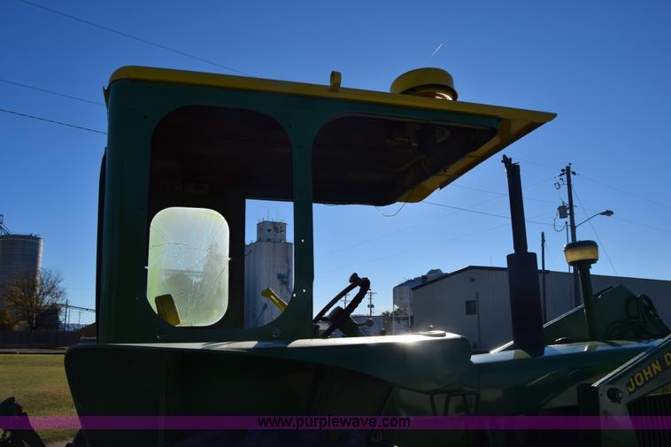 image for item K4787 John Deere 3010 tractor