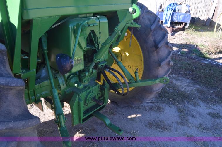 image for item K4787 John Deere 3010 tractor