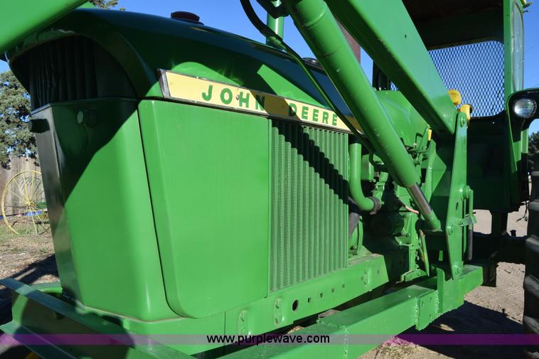 image for item K4787 John Deere 3010 tractor