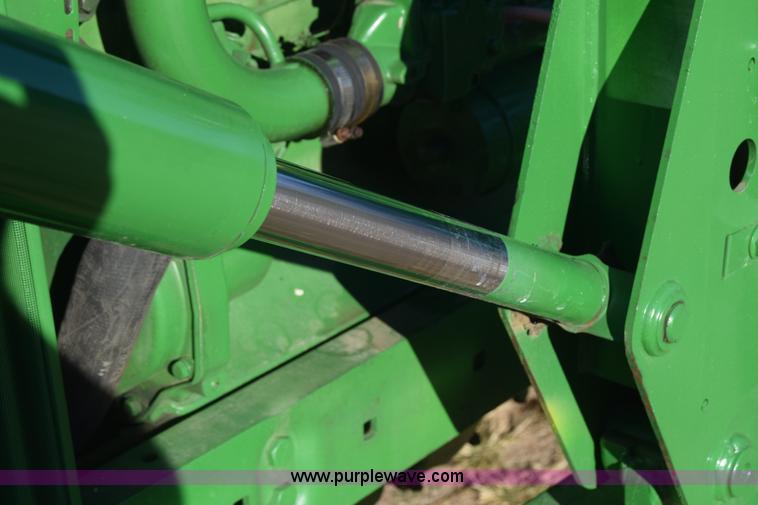 image for item K4787 John Deere 3010 tractor