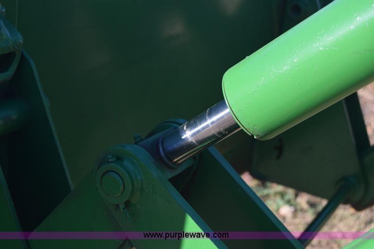 image for item K4787 John Deere 3010 tractor