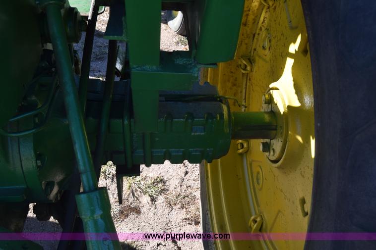 image for item K4787 John Deere 3010 tractor