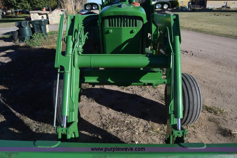 image for item K4787 John Deere 3010 tractor