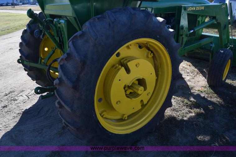 image for item K4787 John Deere 3010 tractor