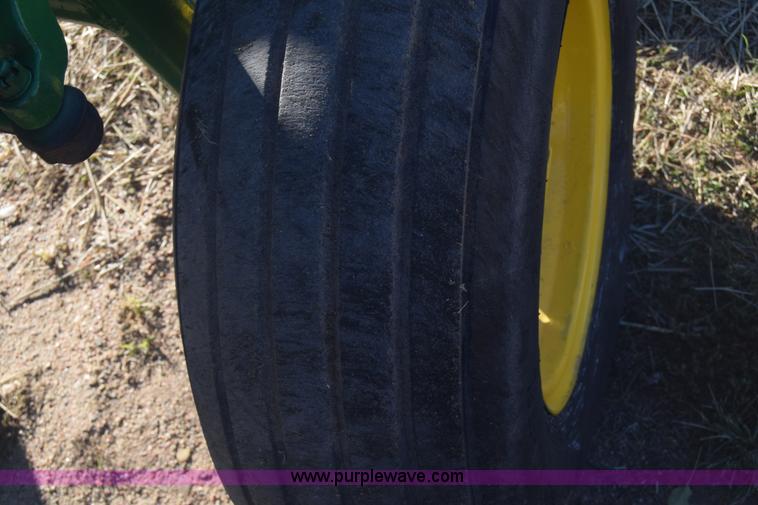 image for item K4787 John Deere 3010 tractor