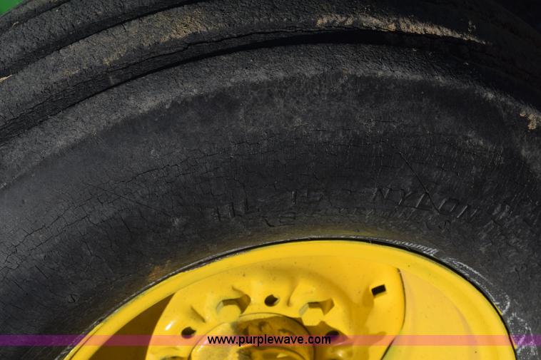 image for item K4787 John Deere 3010 tractor