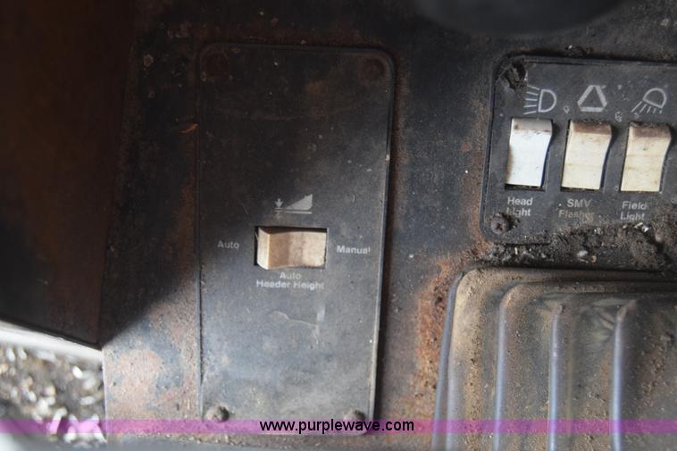 image for item K4849 1979 Gleaner N7 combine