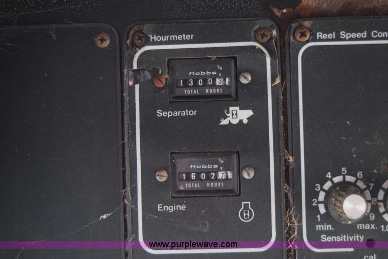 image for item K4849 1979 Gleaner N7 combine