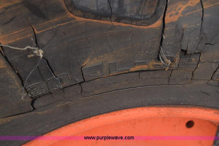 image for item K4849 1979 Gleaner N7 combine