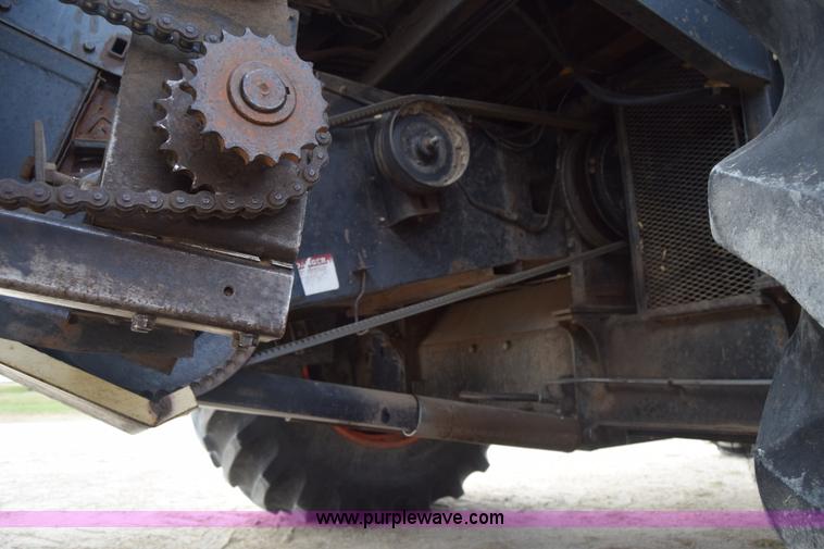 image for item K4849 1979 Gleaner N7 combine