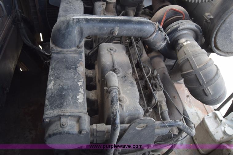 image for item K4849 1979 Gleaner N7 combine