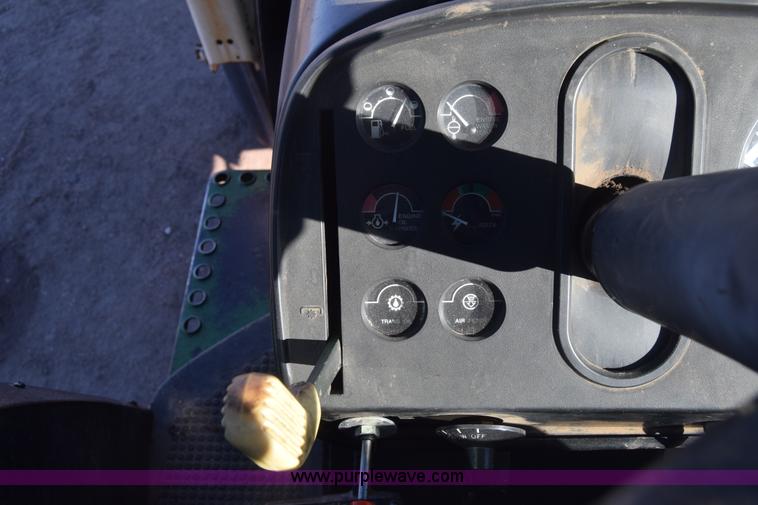 image for item K4855 John Deere 4230 tractor