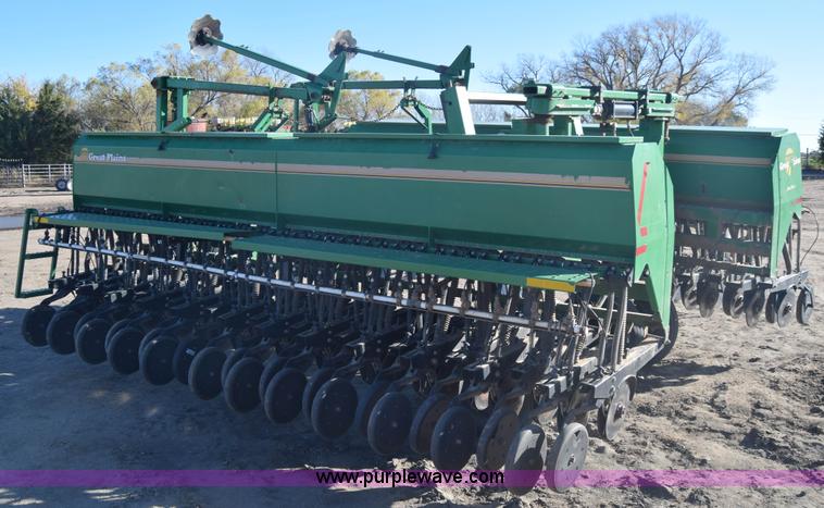 image for item K4856 Great Plains 2SF-30 grain drill