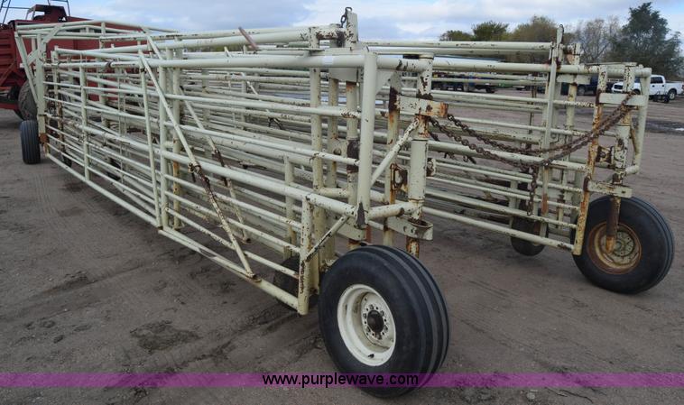 image for item K4883 Wilson portable corral