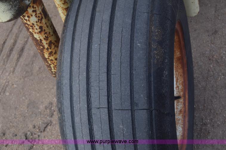 image for item K4883 Wilson portable corral