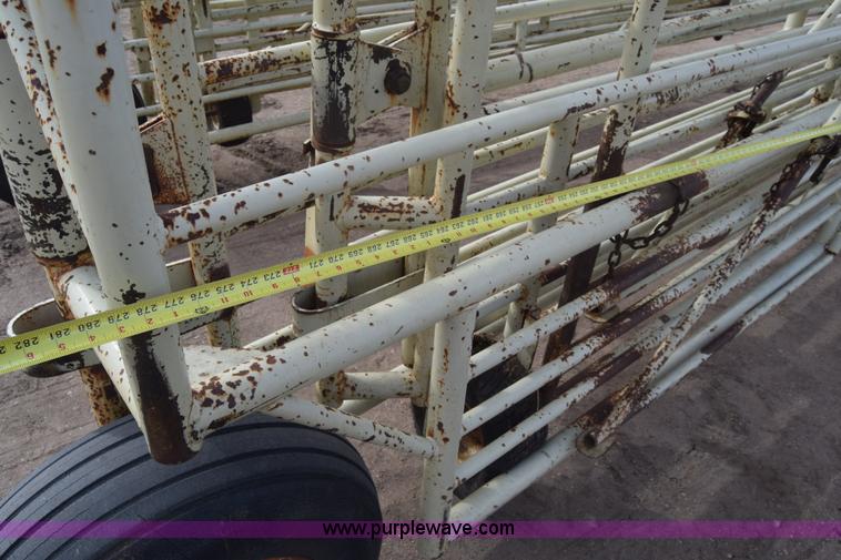 image for item K4883 Wilson portable corral