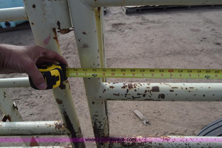 image for item K4883 Wilson portable corral