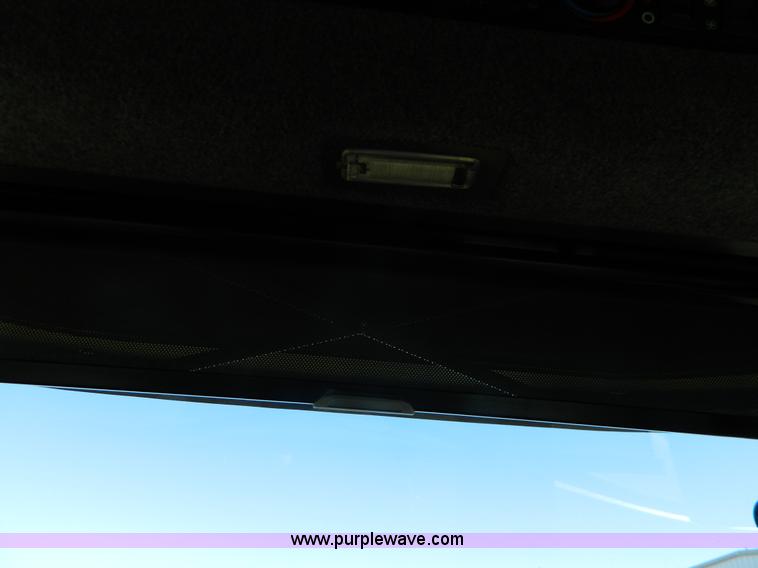 image for item K8202 2000 Ag-Chem RoGator 1254 self-propelled sprayer