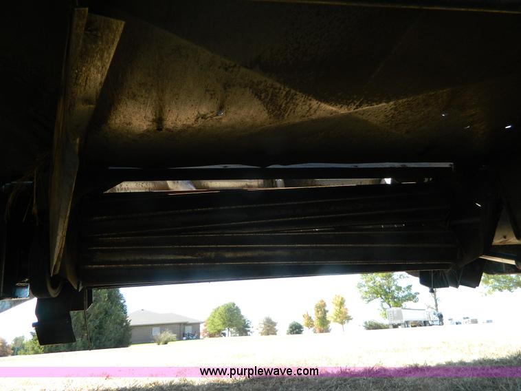 image for item K8208 1997 MacDon 9300 self-propelled windrower