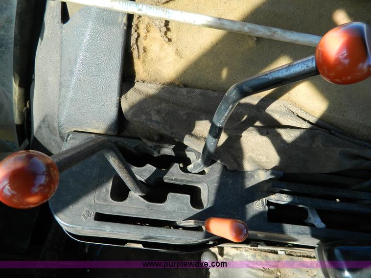 image for item K8210 1975 John Deere 4230 tractor