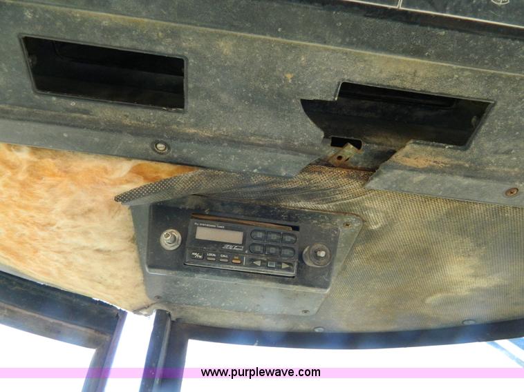 image for item K8210 1975 John Deere 4230 tractor