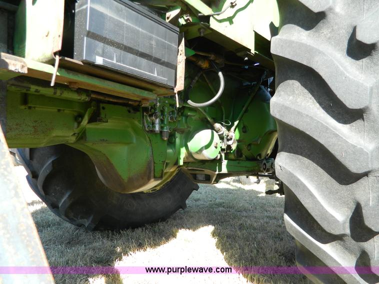 image for item K8210 1975 John Deere 4230 tractor