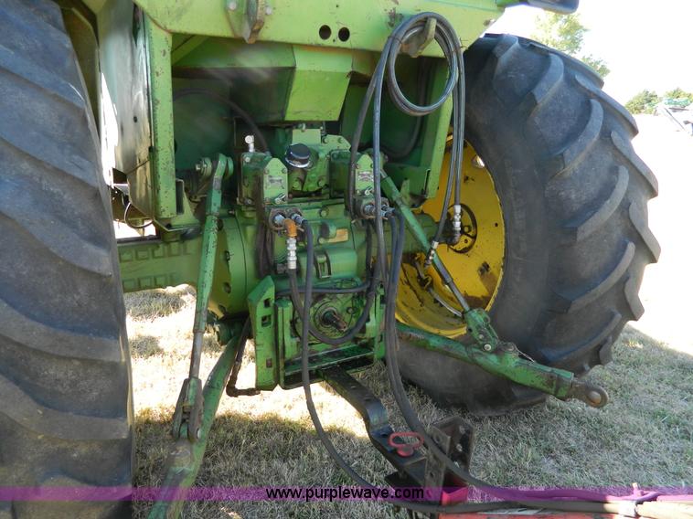image for item K8210 1975 John Deere 4230 tractor