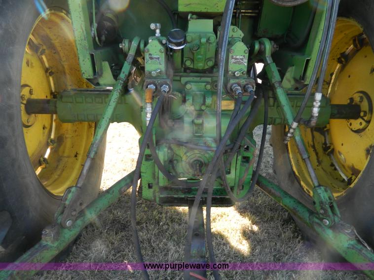 image for item K8210 1975 John Deere 4230 tractor