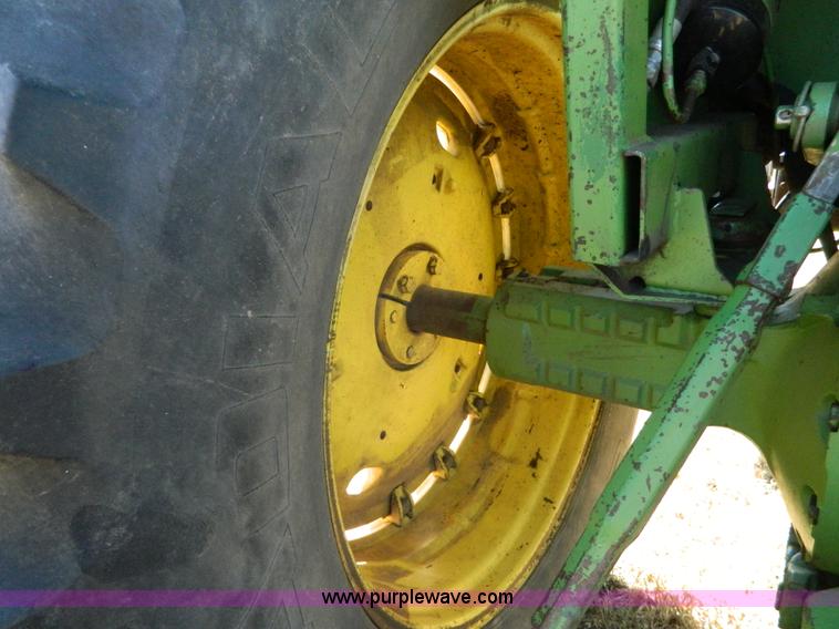 image for item K8210 1975 John Deere 4230 tractor