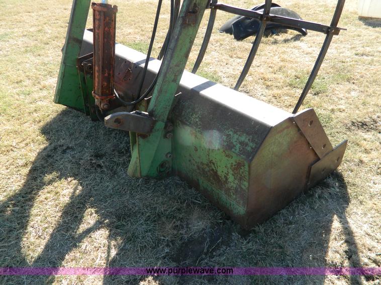 image for item K8210 1975 John Deere 4230 tractor