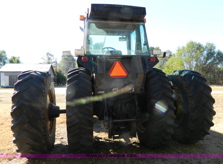 image for item K8237 Case IH 3294 MFWD tractor