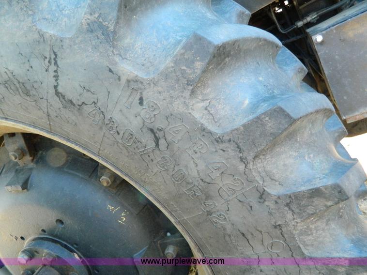 image for item K8237 Case IH 3294 MFWD tractor