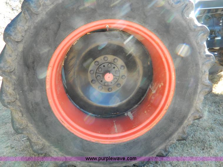 image for item K8237 Case IH 3294 MFWD tractor