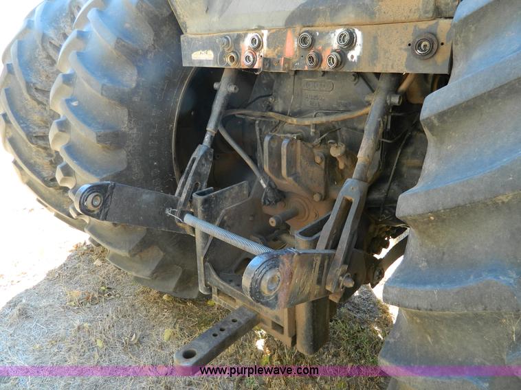 image for item K8237 Case IH 3294 MFWD tractor