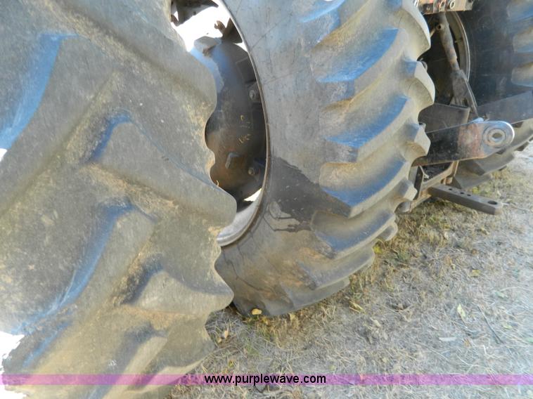 image for item K8237 Case IH 3294 MFWD tractor