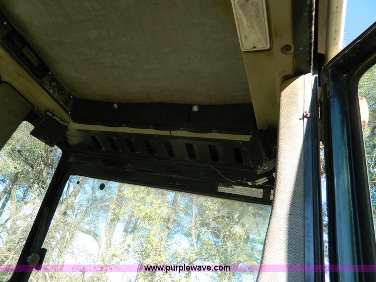 image for item K8237 Case IH 3294 MFWD tractor