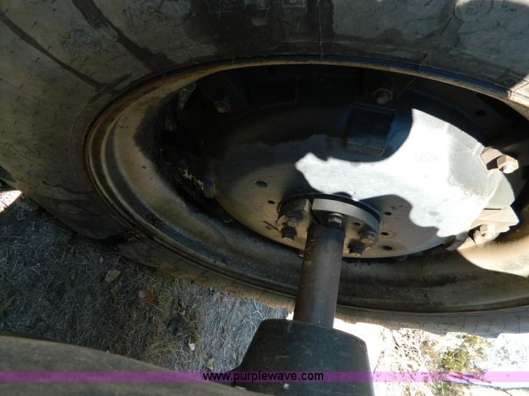 image for item K8237 Case IH 3294 MFWD tractor