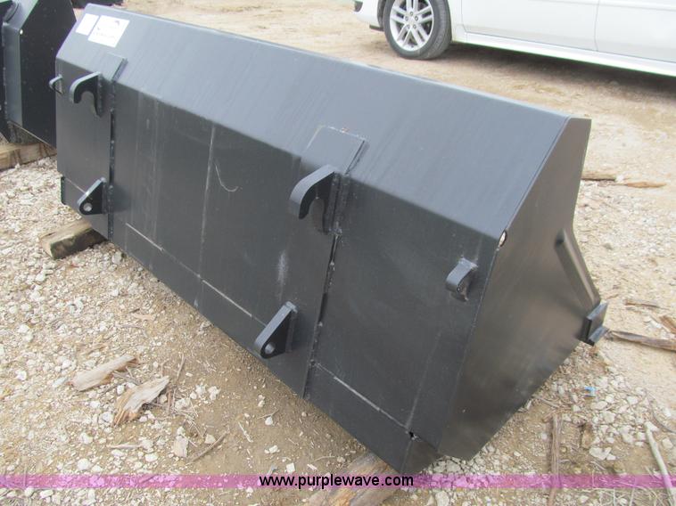 image for item L1771 72" loader bucket