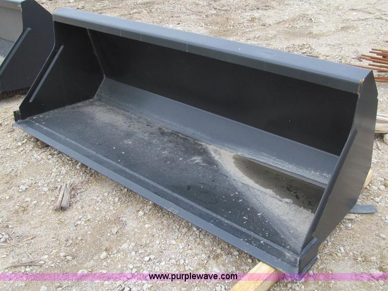 image for item L1776 84" loader bucket