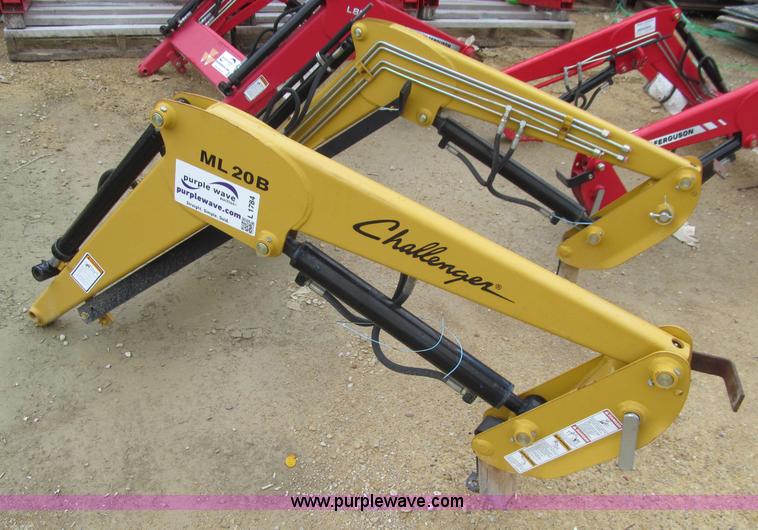image for item L1784 Challenger ML20B loader