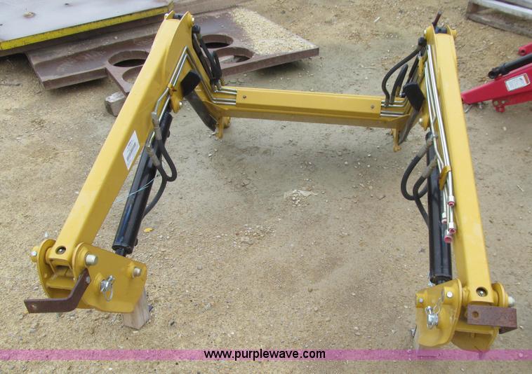 image for item L1784 Challenger ML20B loader