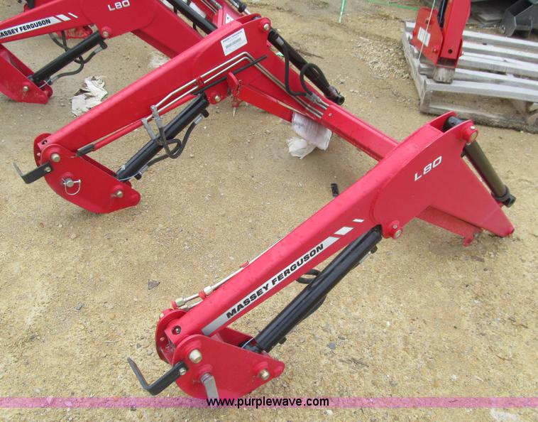 image for item L1785 Massey-Ferguson L80 loader