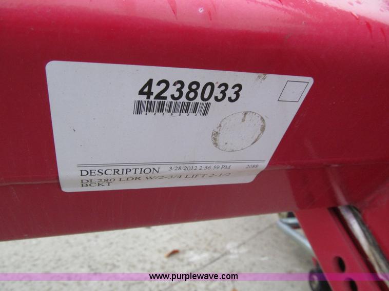 image for item L1789 Massey-Ferguson DL280 loader