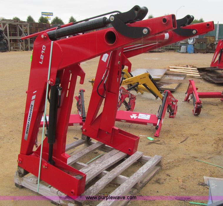 image for item L1794 Massey-Ferguson L210 loader