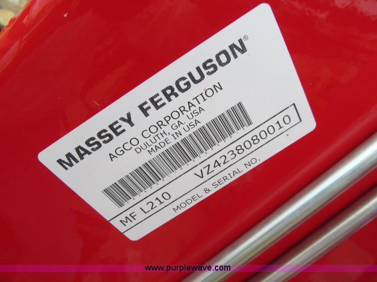 image for item L1794 Massey-Ferguson L210 loader