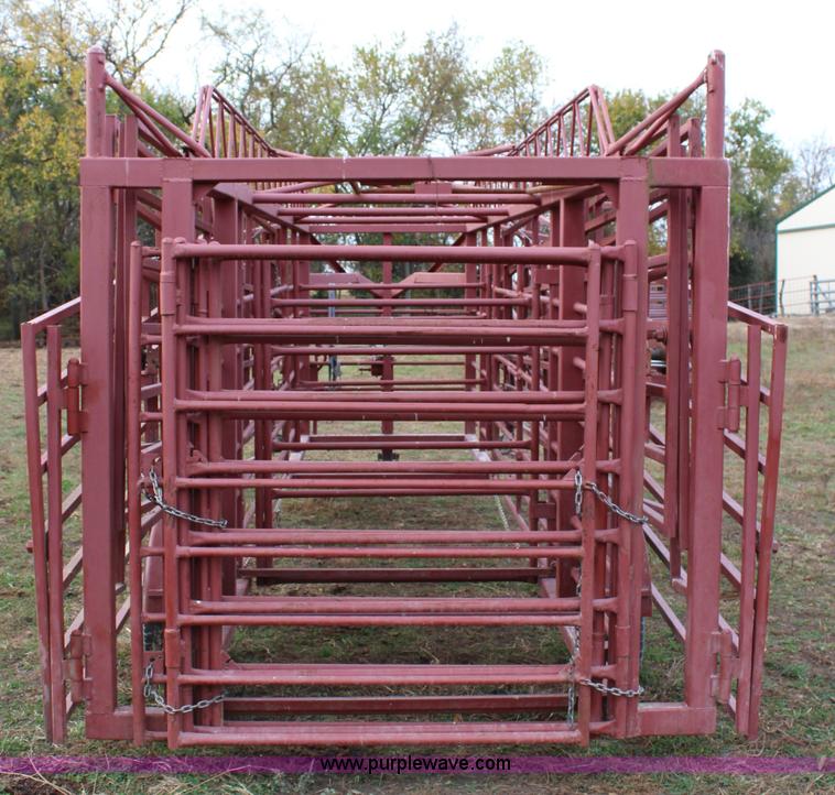 image for item L2436 Portable wheel corral