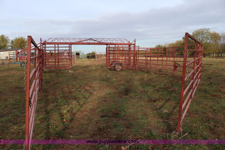image for item L2436 Portable wheel corral